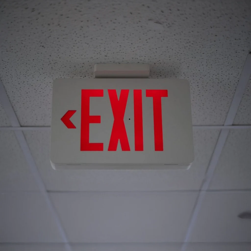 4G Exit Sign Security Camera — 4K WiFi Home Monitor - Image 7