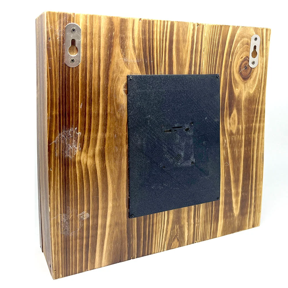 Wood Frame Décor: Indoor Battery Powered Motion Activated Hidden Camera - Image 3